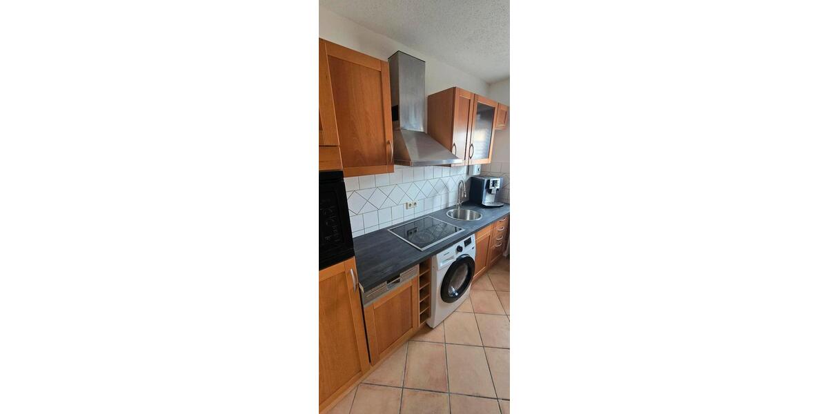 Erdgeschoßwohnung Preußisch Oldendorf - 6 Zimmer, 140 m&sup2;, 12&euro; | Angebot:24514733