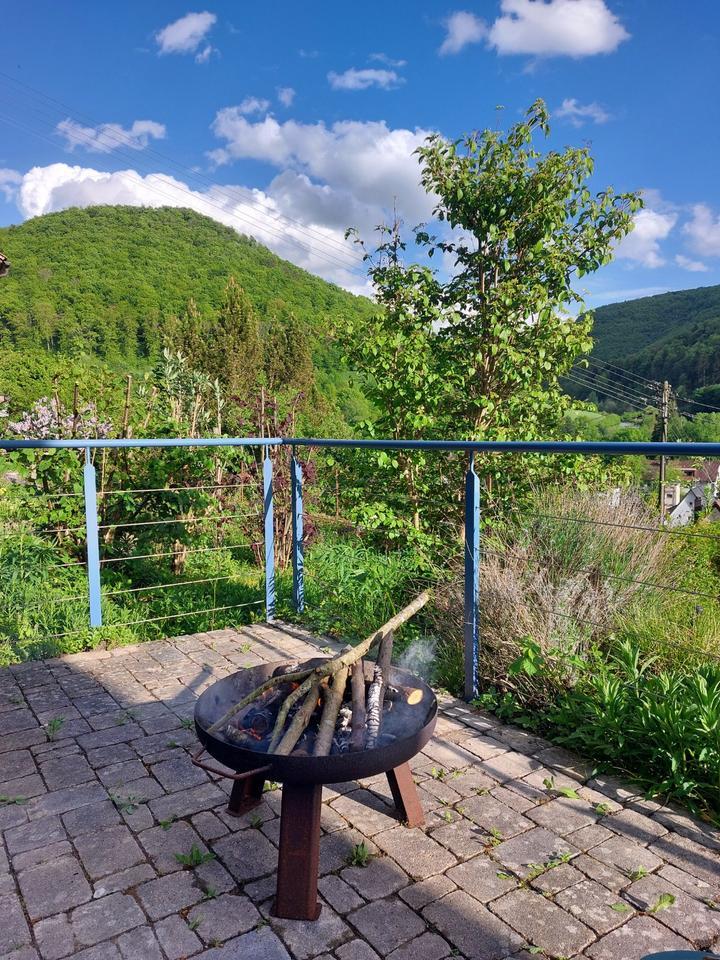 Hallo Frauen aufgepasst: 2 Zimmer zur Untermiete - Bad Urach