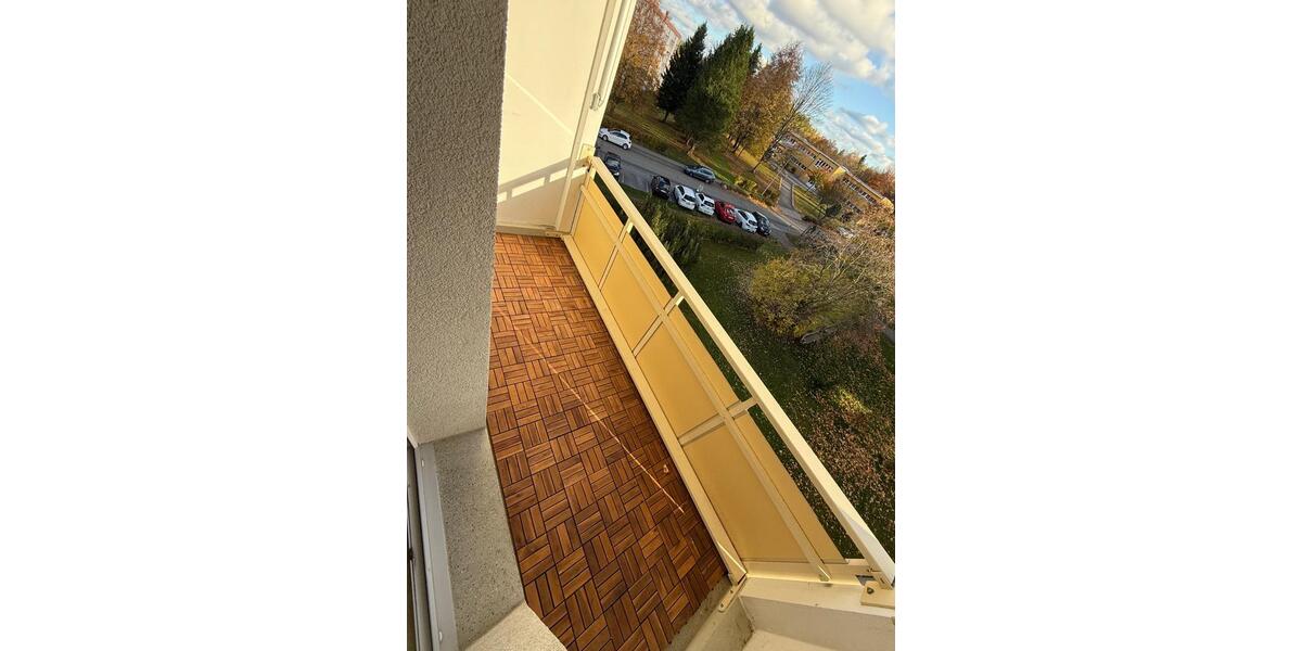 Etagenwohnung Aue-Bad Schlema Bad Schlema - 3 Zimmer, 60 m&sup2;, 330&euro; | Angebot:26364510