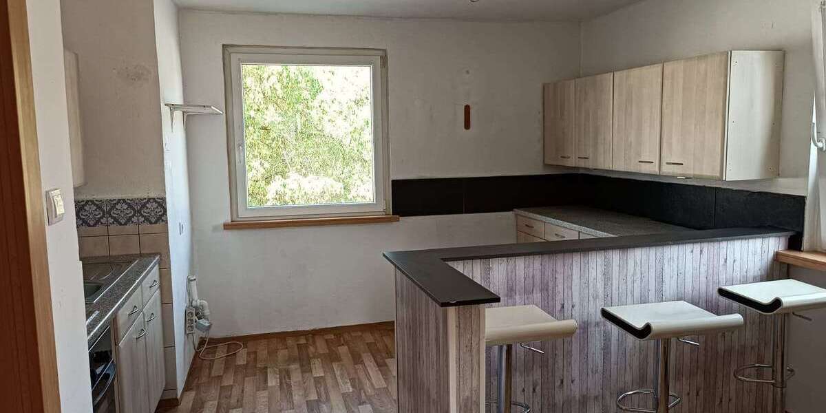 Wohnung zum Mieten in Rödental 300 € 47.46 m² 2 zimmer