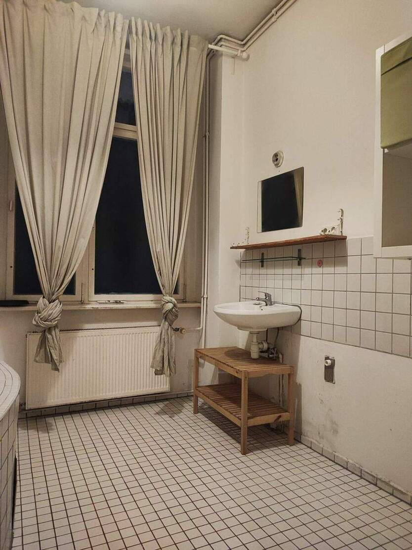 Möblierte 2-Zi Wohnung im Simon-Dach-Kiez 2 zimmer