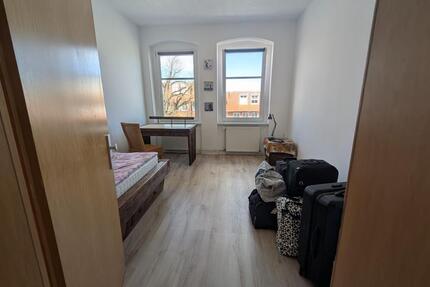 Wohnung Pasewalk - 1 Zimmer, 15 m&sup2;, 325&euro; | Angebot:26447120