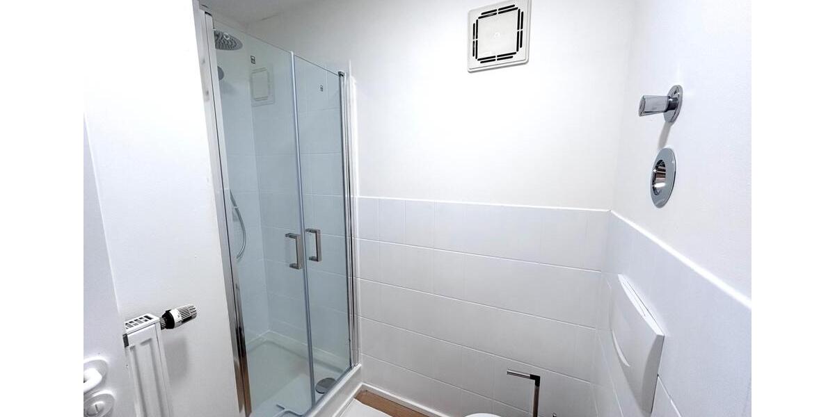 Etagenwohnung Regensburg Brandlberg - 1.5 Zimmer, 30 m&sup2;, 1.250&euro; | Angebot:26630184