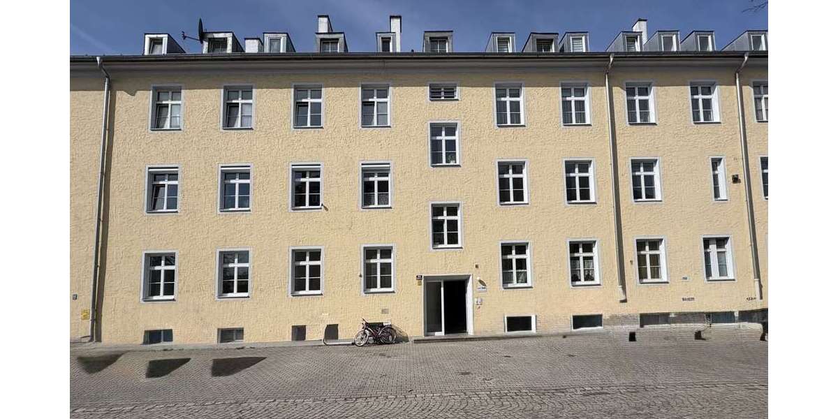 Etagenwohnung Ingolstadt Friedrichshofen-Hollerstauden - 3 Zimmer, 96 m&sup2;, 1.200&euro; | Angebot:27281600