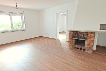 Wohnung Langfurth - 5 Zimmer, 145 m&sup2;, 1.100&euro; | Angebot:26597401