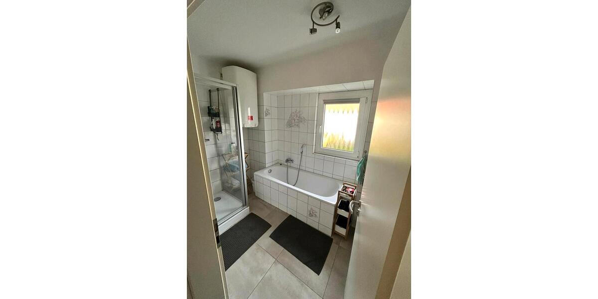 Erdgeschoßwohnung Scheinfeld - 3.5 Zimmer, 85 m&sup2;, 945&euro; | Angebot:24827221