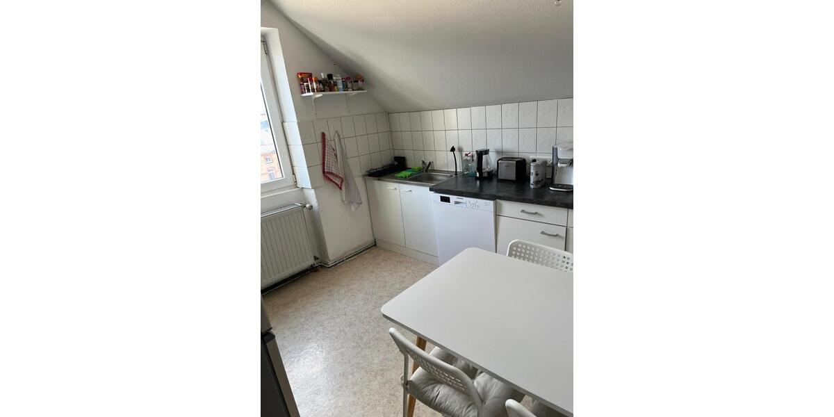 Wohnen auf Zeit Wiesbaden Südost - 25 Zimmer, 119 m&sup2;, 550&euro; | Angebot:24528766