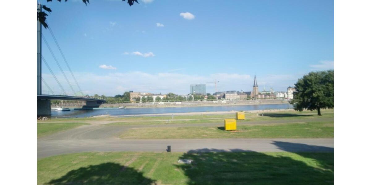 Oberkassel! fast am Rhein 3Zimmer Whg Balkon von privat ab 1.04. 3 zimmer