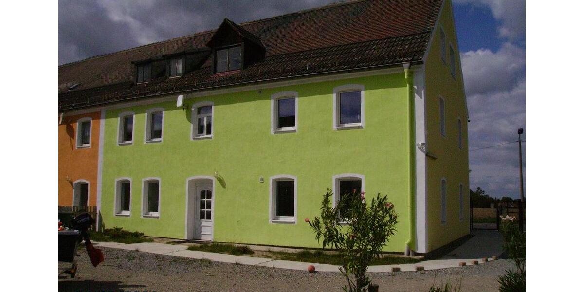 Etagenwohnung Hohenmölsen - 2 Zimmer, 54 m&sup2;, 300&euro; | Angebot:24181887