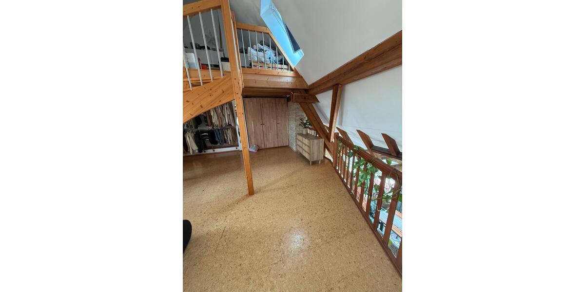 Maisonettenwohnung Neunkirchen am Brand - 2.5 Zimmer, 140 m&sup2;, 1.250&euro; | Angebot:26603772