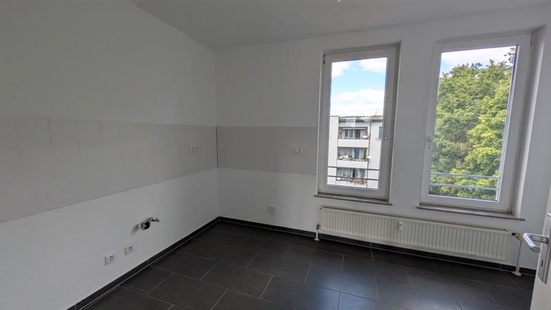 Mitten drin statt nur dabei: großzügige 3-Zimmer-Wohnung (WBS) zimmer