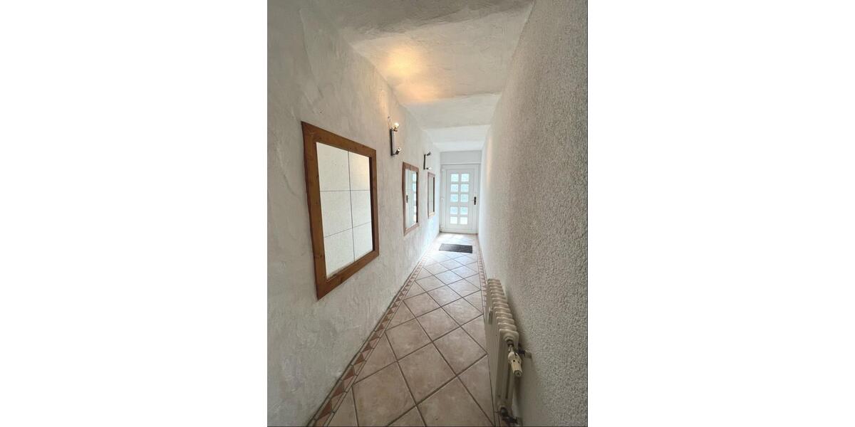 Etagenwohnung Nohfelden - 4 Zimmer, 110 m&sup2;, 900&euro; | Angebot:24867543