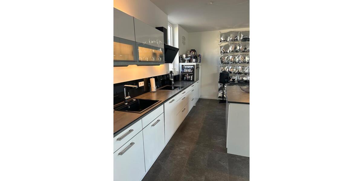 Einfamilienhaus Leipzig - 2 Zimmer, 110 m&sup2;, 1.500&euro; | Angebot:25999921