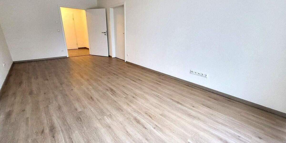 Etagenwohnung Hemer - 2 Zimmer, 83 m&sup2;, 995&euro; | Angebot:25107485