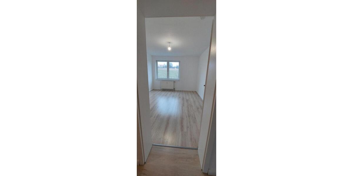 Erdgeschoßwohnung Bad Gandersheim - 4 Zimmer, 99 m&sup2;, 950&euro; | Angebot:26233682