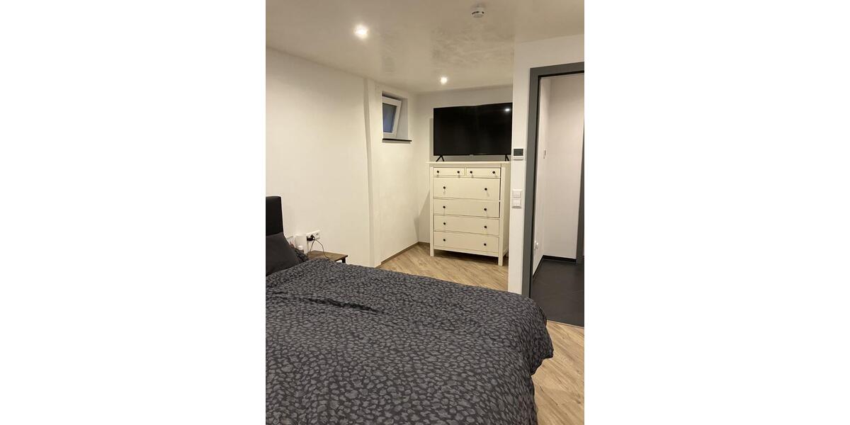 Erdgeschoßwohnung Straßberg - 4 Zimmer, 118 m&sup2;, 1.000&euro; | Angebot:25510143