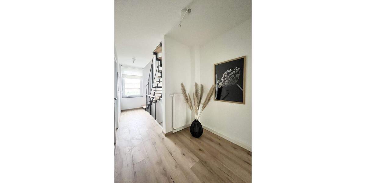 Reihenmittelhaus Hannover / Seelhorst Seelhorst - 4 Zimmer, 118 m&sup2;, 1.755&euro; | Angebot:24578905