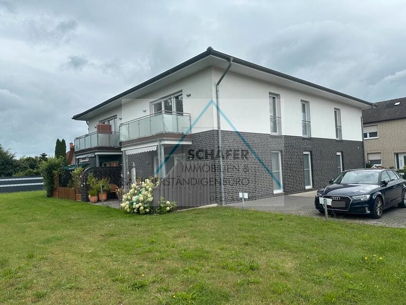 Moderne Erdgeschoßwohnung in ruhiger Wohngegend