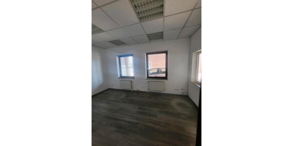 Gewerbeobjekt Lübeck Sankt Lorenz Nord - 1.450&euro; | Angebot:26119484