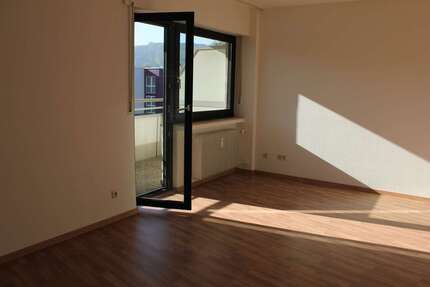 Wohnung Bonn Kessenich - 1 Zimmer, 42 m&sup2;, 380&euro; | Angebot:27302078