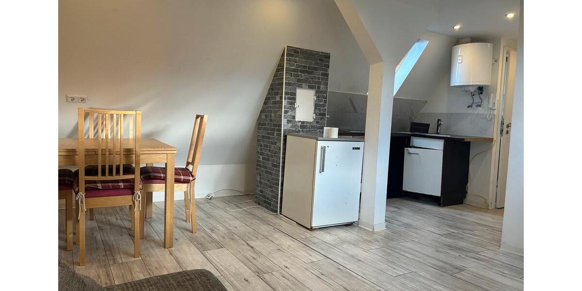 Dachgeschoßwohnung Pforzheim Eutingen - 2 Zimmer, 40 m&sup2;, 600&euro; | Angebot:25374969
