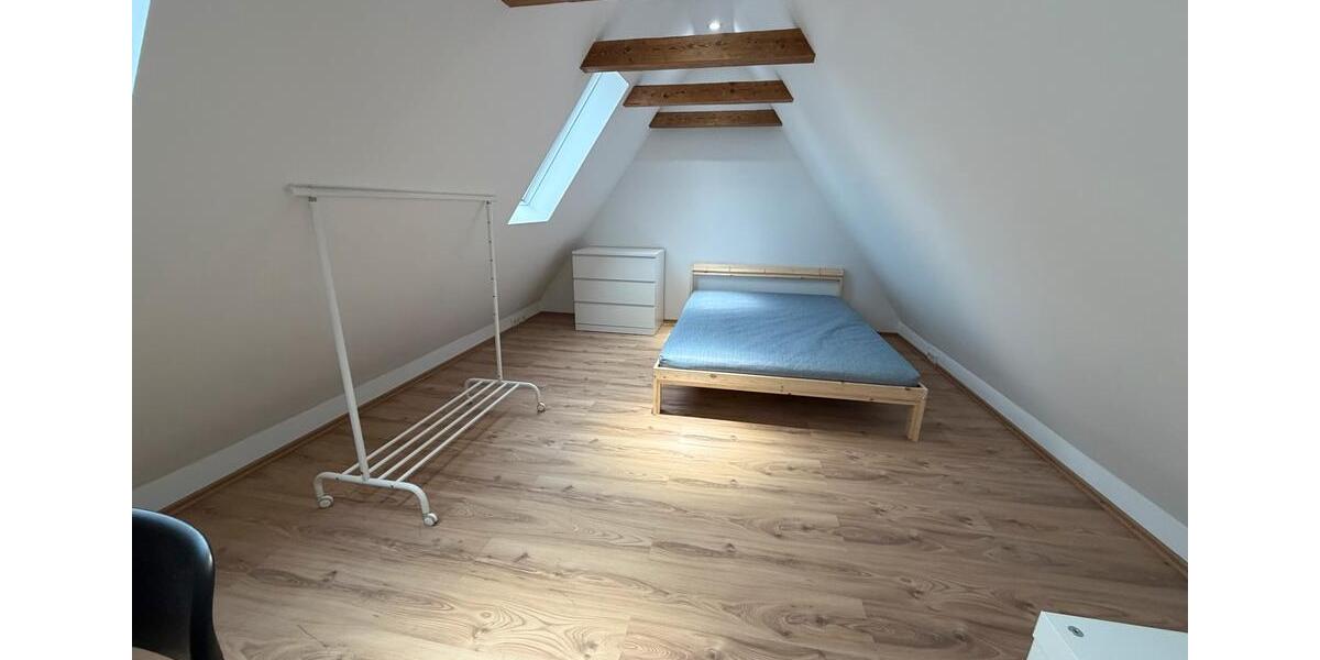 Wohnen auf Zeit Osnabrück Eversburg - 7 Zimmer, 100 m&sup2;, 325&euro; | Angebot:25984821