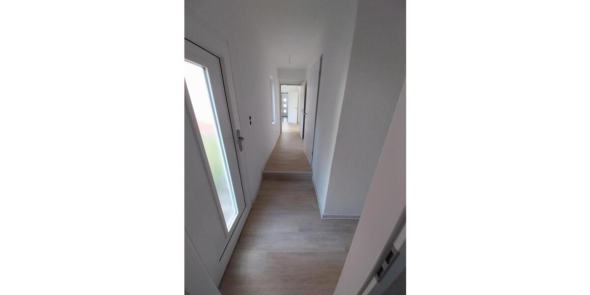 Komplett sanierte Altbau-Doppelhaushälfte in Oldenburg-Osternburg 5 zimmer