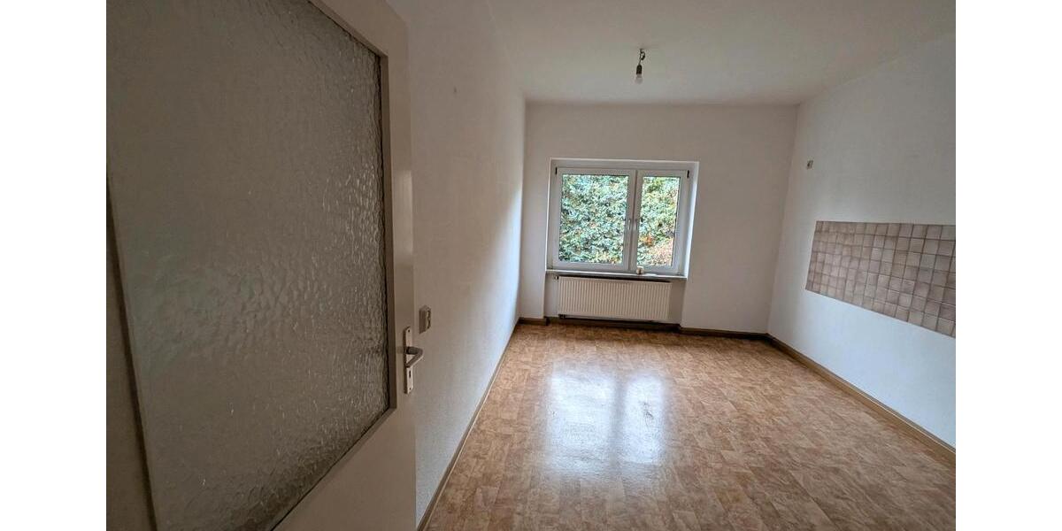 Etagenwohnung Arnstein - 3 Zimmer, 93 m&sup2;, 858&euro; | Angebot:20549621