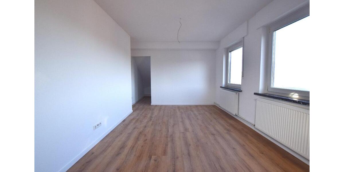 Dachgeschoßwohnung Vlotho - 2 Zimmer, 60 m&sup2;, 515&euro; | Angebot:24472127