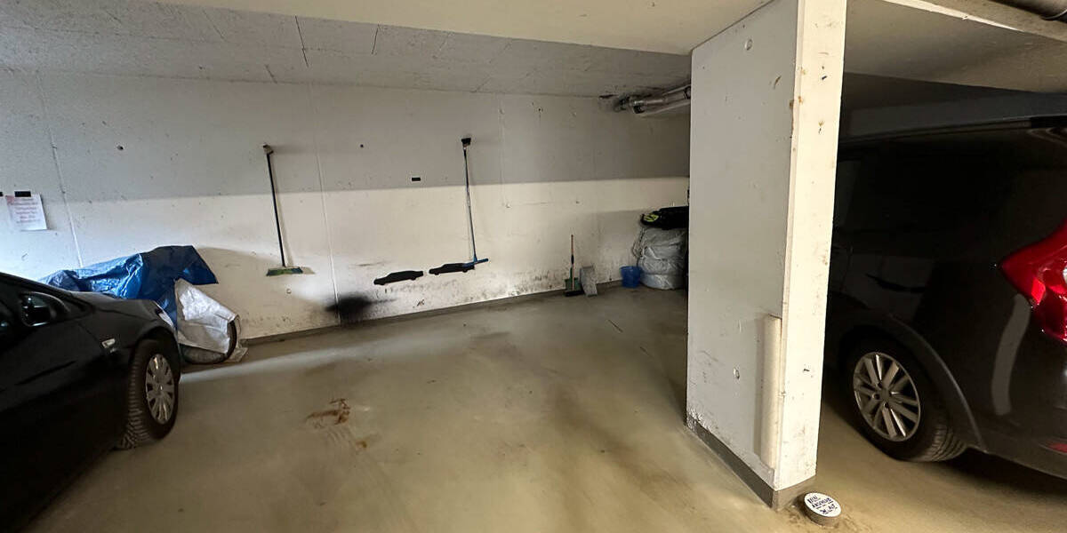 Etagenwohnung Glauchau - 2 Zimmer, 79 m&sup2;, 395&euro; | Angebot:25688144