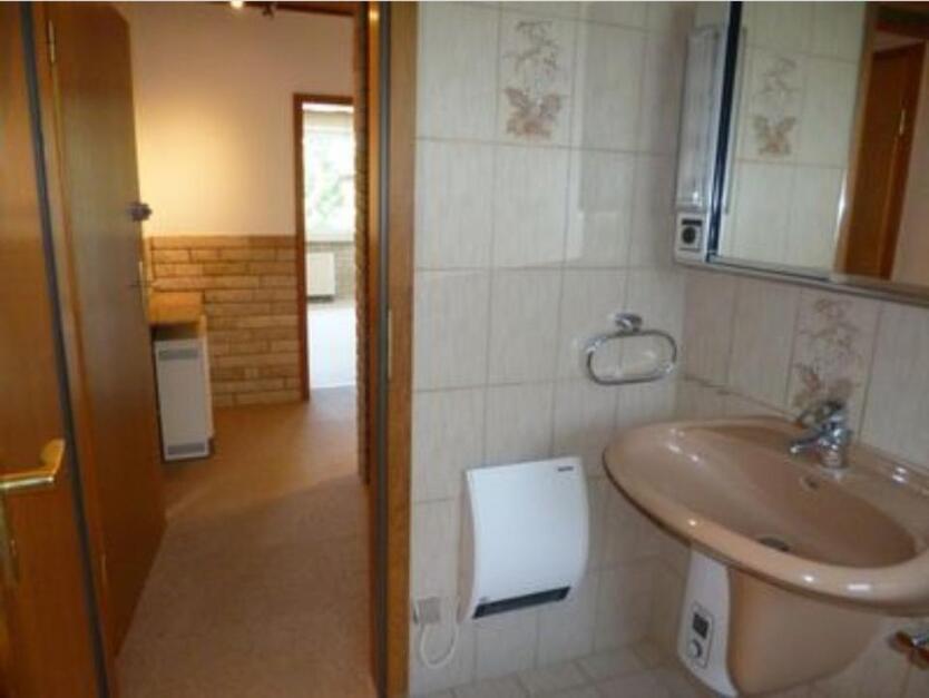 Gemütliches WG-Zimmer (möbliert) mit super Anbindung in Essen