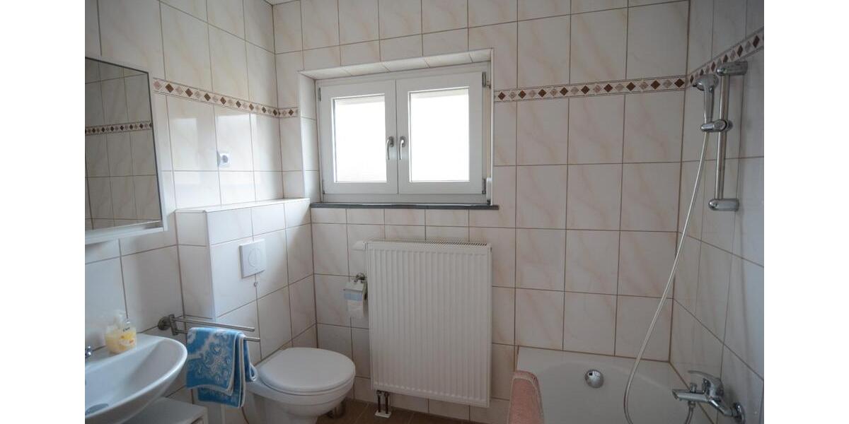 Etagenwohnung Schweinfurt Haardt - 1 Zimmer, 45 m&sup2;, 22&euro; | Angebot:26592606