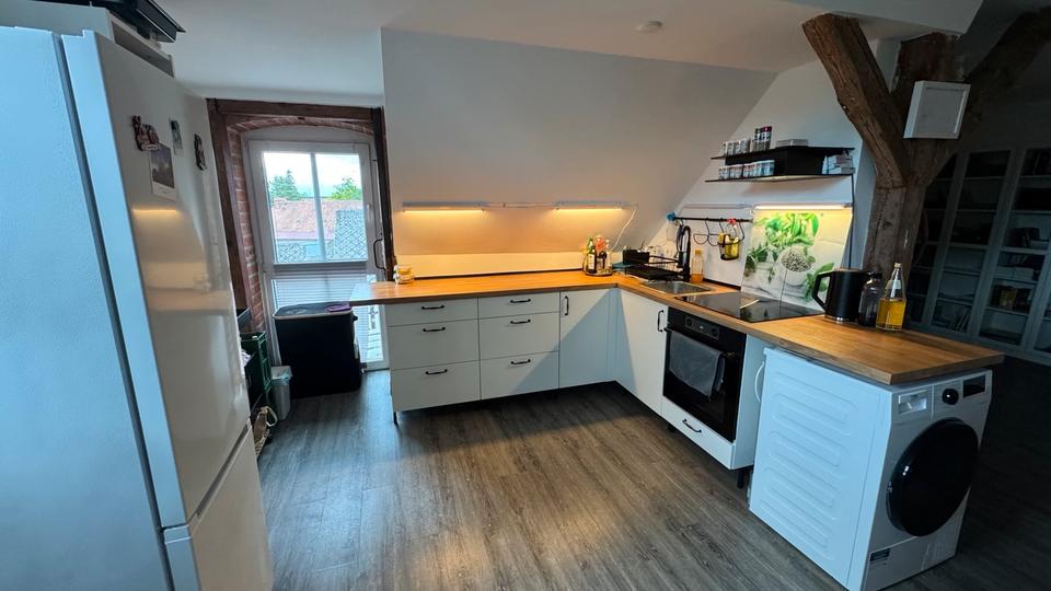 Dachgeschoßwohnung Diesdorf - 4.5 Zimmer, 110 m&sup2;, 920&euro; | Angebot:26699409