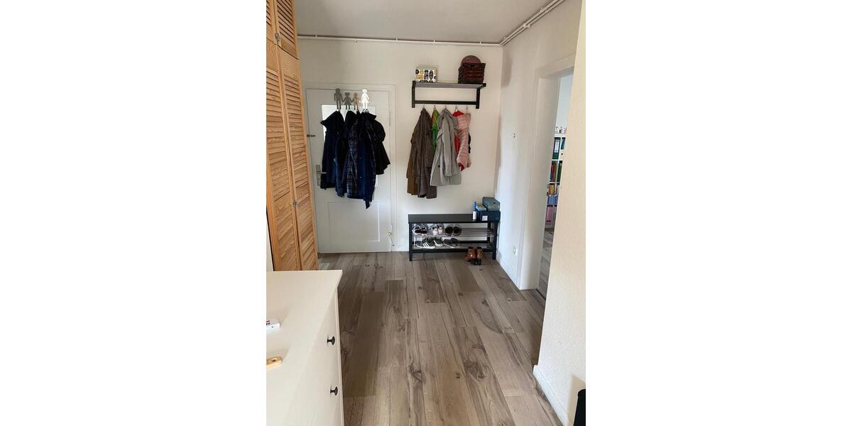 Dachgeschoßwohnung Gießen Schlangenzahl - 2.5 Zimmer, 67 m&sup2;, 840&euro; | Angebot:26611126