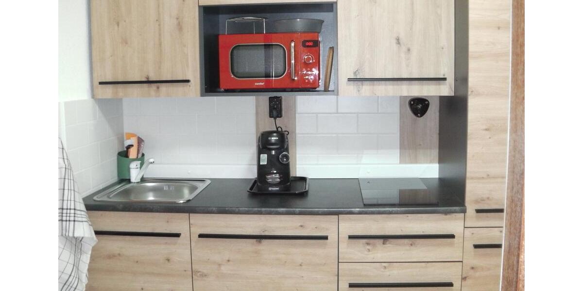 Wohnen auf Zeit Esslingen am Neckar Oberesslingen - 40 Zimmer, 29 m&sup2;, 19&euro; | Angebot:26038903