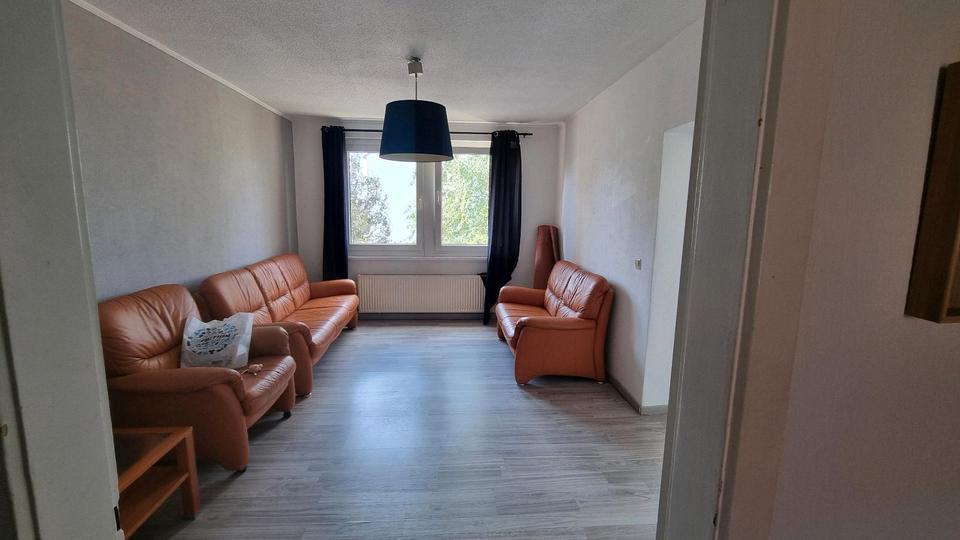 Etagenwohnung Nienburg (Saale) - 2 Zimmer, 46 m&sup2;, 400&euro; | Angebot:26704612