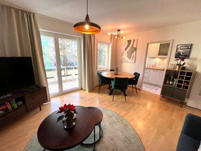 Etagenwohnung Karlsruhe - 2 Zimmer, 52 m&sup2;, 730&euro; | Angebot:26675934