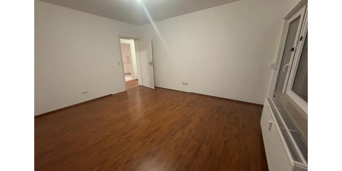 Etagenwohnung Radevormwald - 4 Zimmer, 76 m&sup2;, 570&euro; | Angebot:26119861