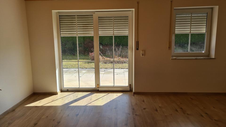 Erdgeschoßwohnung Röhrnbach - 3 Zimmer, 105 m&sup2;, 840&euro; | Angebot:25480101