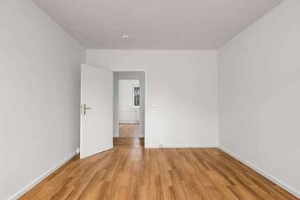 Wohnung Neuhardenberg - 2 Zimmer, 58 m&sup2;, 350&euro; | Angebot:26374897