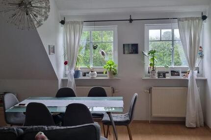 Helle Obergeschosswohnung in ruhiger Lage 4 zimmer