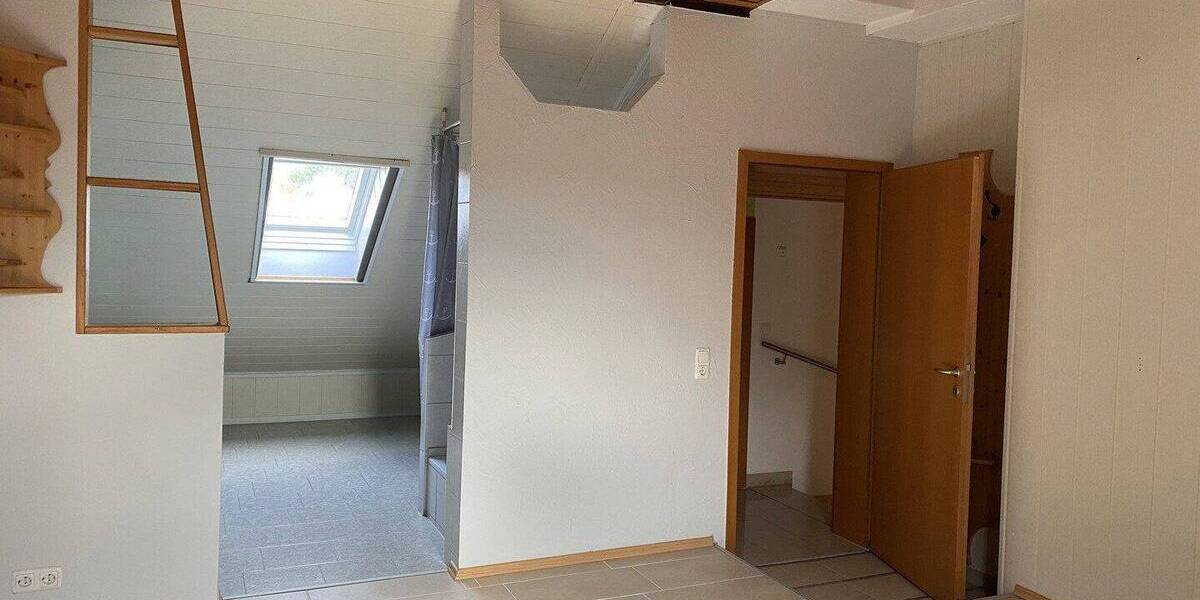 Reihenmittelhaus Schrobenhausen - 5 Zimmer, 140 m&sup2;, 1.450&euro; | Angebot:26819950