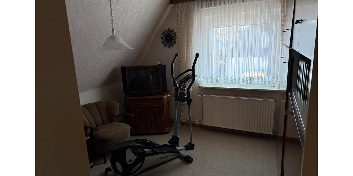 Doppelhaushälfte Hannover Vahrenwald-List - 3 Zimmer, 100 m&sup2;, 1.200&euro; | Angebot:25140987