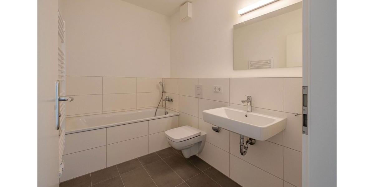 Etagenwohnung Berlin Lichtenberg - 5 Zimmer, 119 m&sup2;, 2.000&euro; | Angebot:26424430