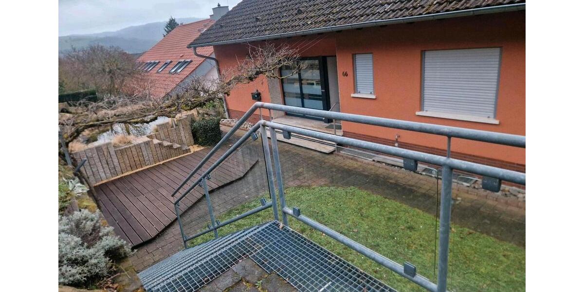 Erdgeschoßwohnung Rockenhausen - 4 Zimmer, 125 m&sup2;, 1.260&euro; | Angebot:25952485