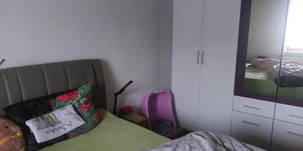 Etagenwohnung Zirndorf Weinzierlein - 3 Zimmer, 82 m&sup2;, 697&euro; | Angebot:25107879