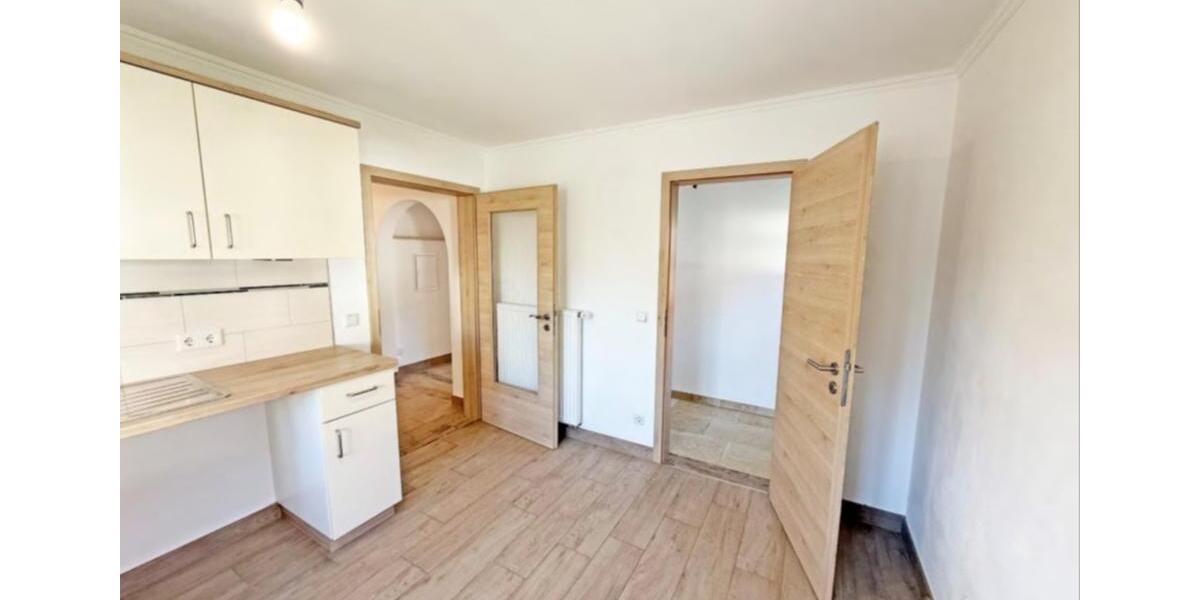 Erdgeschoßwohnung Beilngries - 3 Zimmer, 75 m&sup2;, 750&euro; | Angebot:25995132