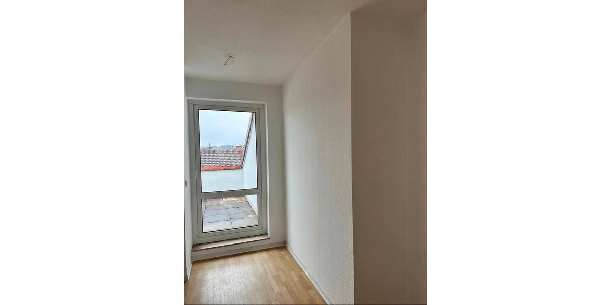 Dachgeschoßwohnung Korbach - 3 Zimmer, 122 m&sup2;, 900&euro; | Angebot:26482952