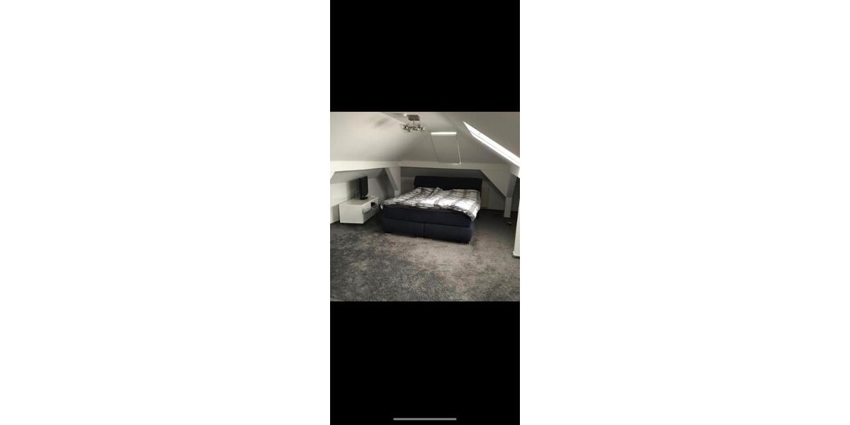 Etagenwohnung Herford - 2 Zimmer, 140 m&sup2;, 1.200&euro; | Angebot:26294686