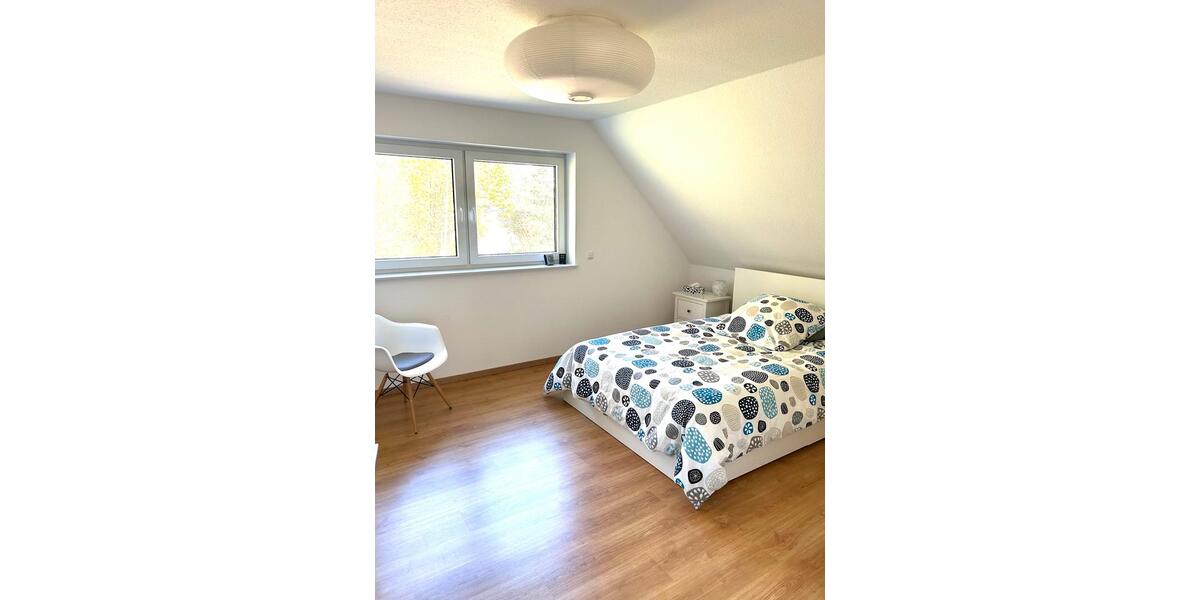 Etagenwohnung Hille - 3 Zimmer, 124 m&sup2;, 1.140&euro; | Angebot:26403787